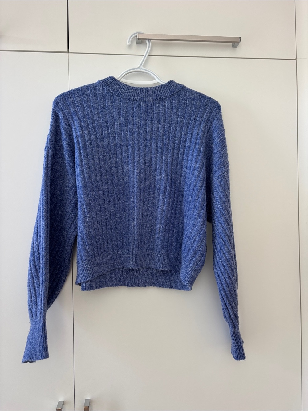 Dynamite Ribbed Crewneck Sweater in Heather Blue